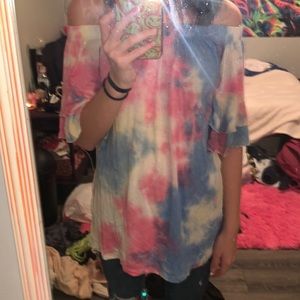 Off the shoulder pastel tie dye ruffle sleeved top!